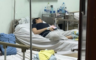 TPHCM: 46 người nhập viện nghi ngờ ngộ độc thực phẩm sau tiệc tất niên