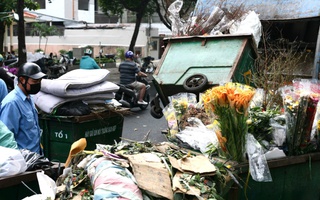 Không có quy định "tiền rác tháng 13" tại TP HCM, sao vẫn thu, không đóng gần như không được?