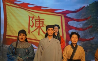 NSƯT Vũ Xuân Trang tạo cơ hội cho diễn viên trẻ tỏa sáng trong kịch sử Việt và văn học