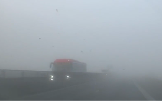 Sương mù dày đặc, tạm cấm lưu thông một số đoạn cao tốc qua Thanh Hóa - Ninh Bình