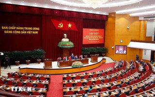 Bộ Chính trị, Ban Bí thư gặp mặt nguyên Ủy viên Ban Chấp hành Trung ương Đảng các khóa