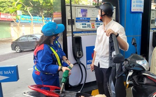 Giá xăng dầu đồng loạt tăng, RON 95 lên gần 19.000 đồng/lít