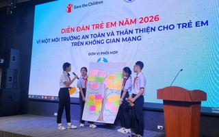 40% trẻ em 8–12 tuổi “dán mắt vào điện thoại” hơn 4 giờ mỗi ngày