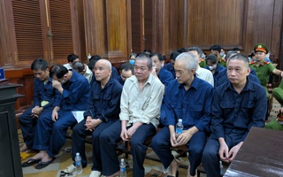 Chiêu trò “đào tạo” lái xe “học nhanh - thi nhanh”, giáo viên đánh dấu sẵn đáp án