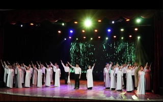 Khởi động chuỗi hoạt động tưởng niệm 100 năm ngày mất cụ Phan Châu Trinh