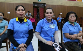 Tiếp xúc ứng cử viên ĐBQH và HĐND TPHCM: Công nhân nói tiền lương chỉ đủ sống, không có tích luỹ