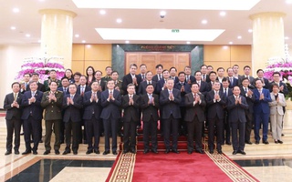 Đổi mới mạnh mẽ tư duy nghiên cứu lý luận