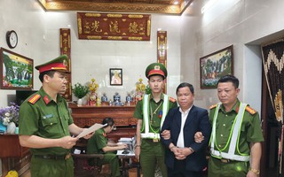 Bắt khẩn cấp người đàn ông giả danh luật sư