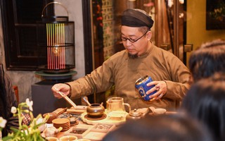 Đôi bàn tay sương giá dệt linh hồn trà Việt