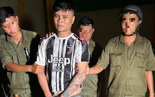 Tưởng chỉ vi phạm giao thông, CSGT phát hiện đối tượng lộ thêm hành vi nguy hiểm