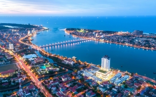 Quảng Trị tìm lời giải để “đánh thức” bãi biển Nhật Lệ