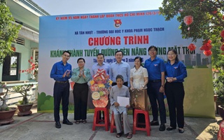 Thắp sáng con đường vào nhà Mẹ Việt Nam Anh hùng ở xã Tân Nhựt, TPHCM