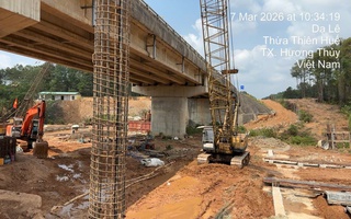 Chủ đầu tư sốt ruột với tiến độ bàn giao mặt bằng dự án nút giao cao tốc Cam Lộ - La Sơn