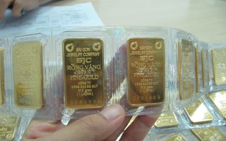 Người mua vàng miếng SJC lỗ gần 8 triệu đồng/lượng chỉ sau vài ngày