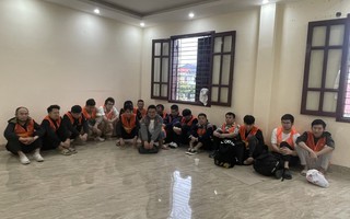 Từ bất thường tại nhà một hộ dân, phát hiện 12 người Trung Quốc nhập cảnh trái phép