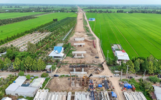 Đẩy nhanh tiến độ nhiều dự án trọng điểm