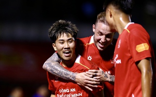 Khoa Ngô ghi bàn bàn duy nhất cho CA TP HCM trong ngày HLV Kim Sang-sik "xem giò"