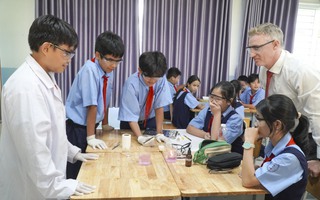 Tuyển sinh lớp 1, 6 ở TPHCM: Học sinh trúng tuyển tiếng Anh tích hợp được công bố trước