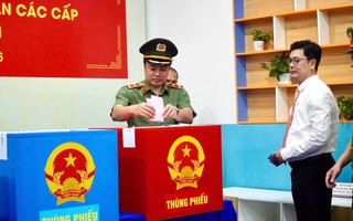 Cán bộ, chiến sĩ Công an TPHCM tham gia bầu cử