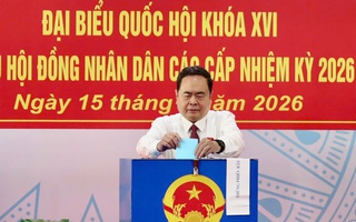 Chủ tịch Quốc hội, Bí thư Thành ủy TPHCM bỏ phiếu bầu cử tại xã Hóc Môn