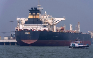 Sản lượng dầu của vùng Vịnh giảm mạnh