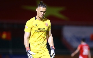 Vì sao Patrik Lê Giang bị HLV Kim Sang-sik "quay xe"?