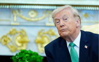 Ông Donald Trump tuyên bố không cần NATO