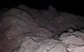 Tàu vũ trụ Nhật đã đến nơi chứa 5 "mảnh ghép" sự sống