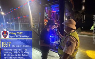 Xe khách 38 chỗ nhồi 53 người trên Quốc lộ 1