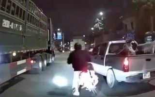 Thói "ỷ lớn hiếp bé" và tội ác sau vô lăng