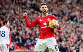 Ai hay nhất, ai tệ nhất khi Man United thắng nhọc Crystal Palace?