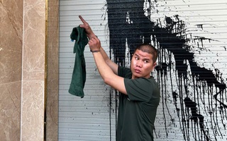 Ngỡ ngàng lời khai của thanh niên tạt sơn tiệm vàng ở TPHCM