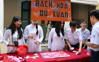 Bài viết về nữ cầu thủ bóng đá gây xúc động mạnh ở "Em đi trẩy hội non sông"