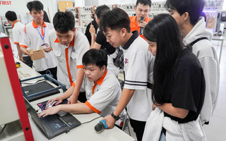 Doanh nghiệp đặt hàng nguồn nhân lực