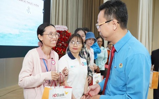 Tặng 5 nền đất cho công nhân có những câu chuyện truyền cảm hứng