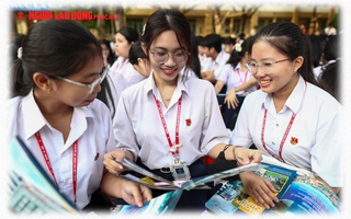 "Đưa trường học đến thí sinh" tại Tây Ninh: Chọn ngành nào cho đúng?