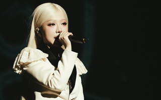 Live concert Phùng Khánh Linh, thế giới nội tâm đầy dũng cảm