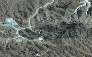 Chiến sự Trung Đông ngày 21-3: Cơ sở hạt nhân Natanz trúng đòn, Iran "phủ" tên lửa lên vùng Vịnh