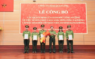 29 nhân viên an ninh sân bay Đồng Hới được tuyển vào Công an