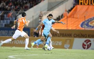 Tứ kết Cúp Quốc gia tái lập trật tự