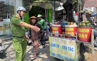 Dẹp vỉa hè, bài toán sinh kế đặt ra