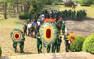 Tưởng nhớ 99 liệt sĩ Thanh niên xung phong hy sinh trên chiến trường biên giới Tây Nam