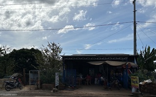 Gay cấn phiên đối thoại vụ cụ bà 82 tuổi khởi kiện chủ tịch xã ở Gia Lai