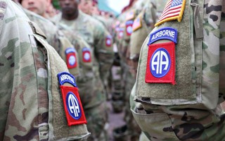 Mỹ đưa thêm quân đến Trung Đông, Israel tuyên bố "chiếm đóng một phần Lebanon"