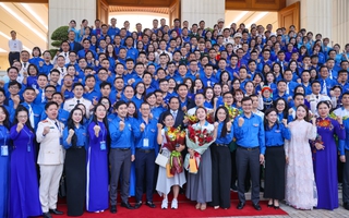 Thủ tướng Phạm Minh Chính gặp mặt các Gương mặt trẻ Việt Nam tiêu biểu