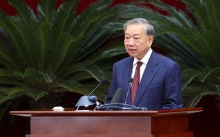 Thực hiện nhất quán "4 kiên định" về chính trị, tư tưởng