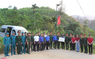 Về biên giới La Dêê, dựng “phên dậu” từ những đường cờ Tổ quốc