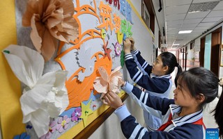 Trung Quốc nỗ lực giảm tải cho học sinh