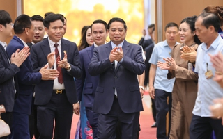 Thủ tướng Phạm Minh Chính: Đưa các hộ kinh doanh trở thành doanh nghiệp