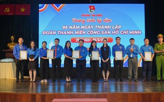 Nhiều trường ĐH chung tay xây dựng sân chơi cho thanh thiếu nhi phường Tân Hưng